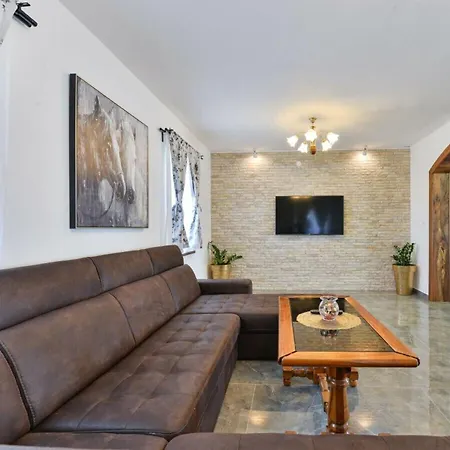 Marinic Comfortable Vila Zadar